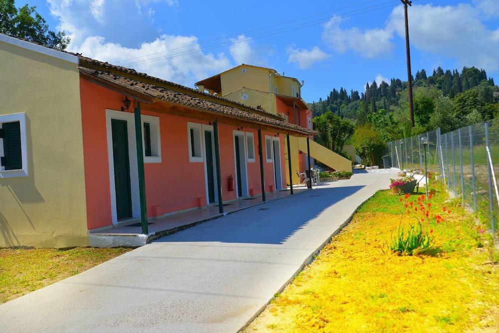 Joanna Apartments Κοντόκαλι Εξωτερικό φωτογραφία